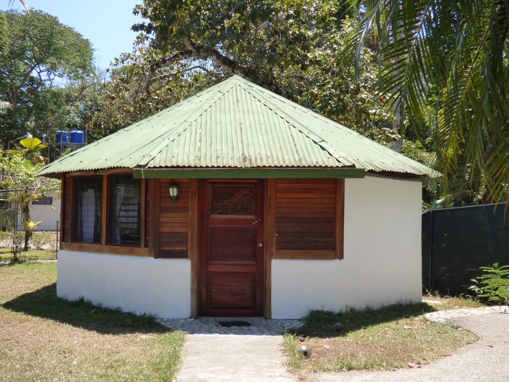 Corcovado Beach Lodge Puerto Jimenez Luaran gambar